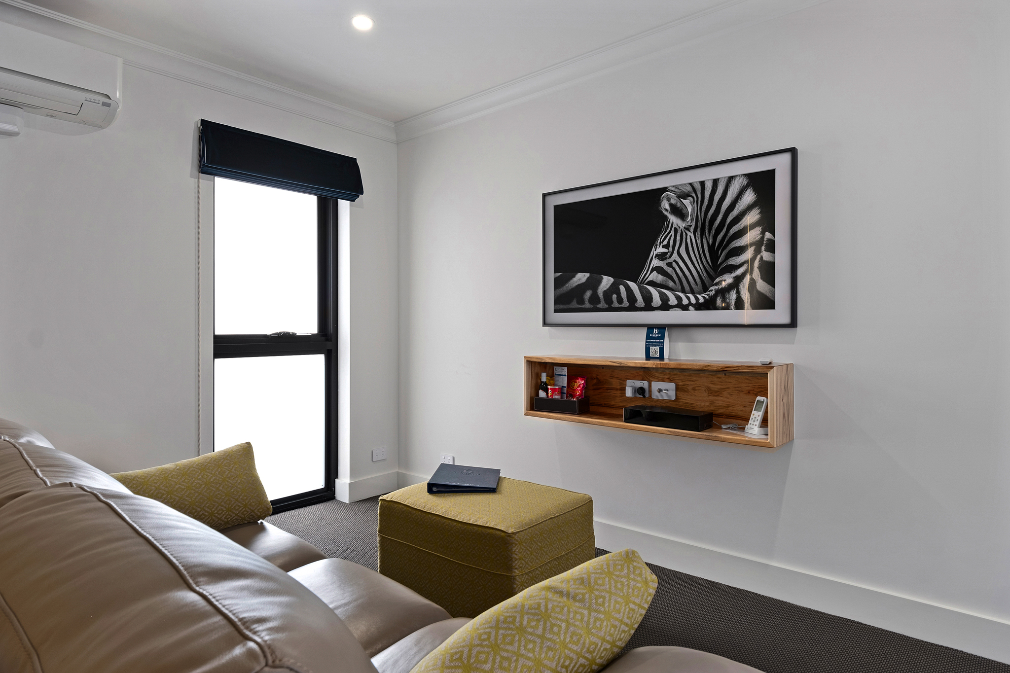 Premier King Studio — image 4 of 8
